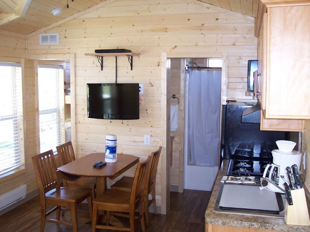 Rancho Oso Cottage 12 Mission Canyon ภายนอก รูปภาพ